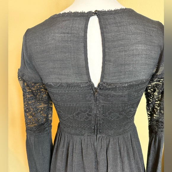 A Byer size 3 black gauze lace cottagecore dress - Picture 8 of 8